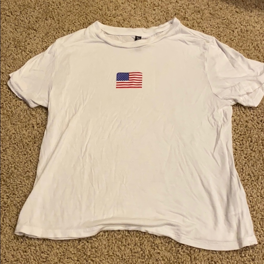 T SHIRT